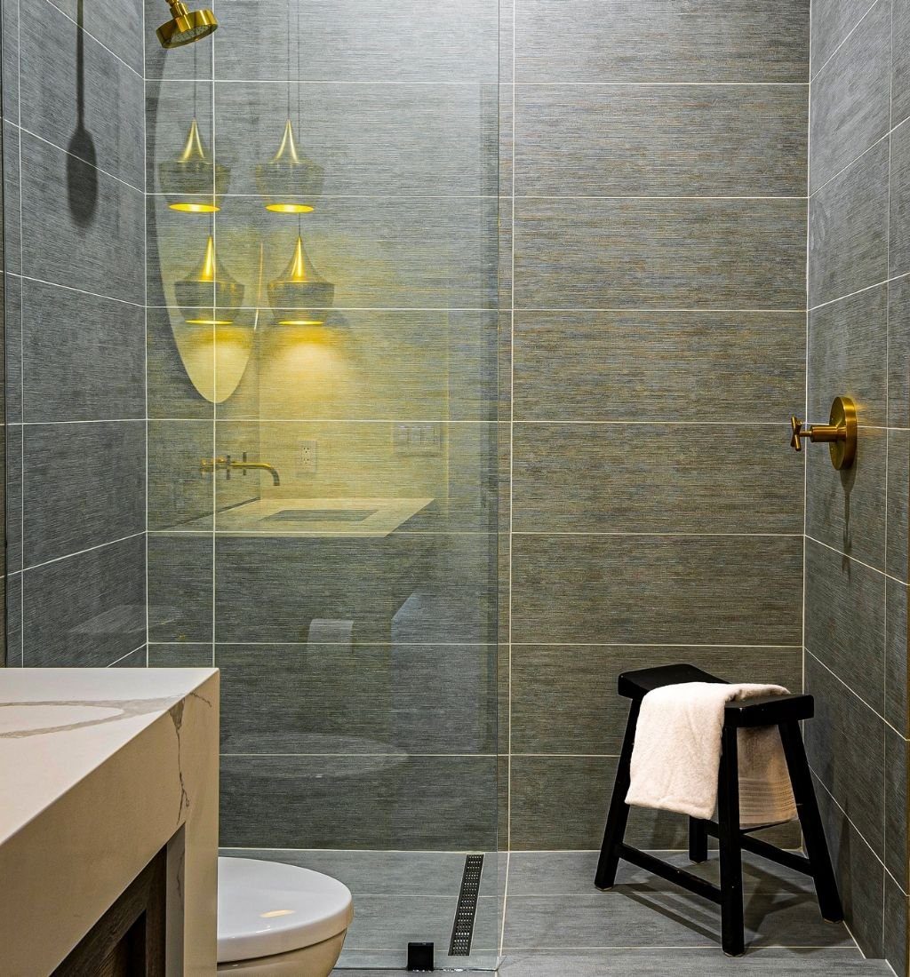 bathroom fitters SE1 8UL